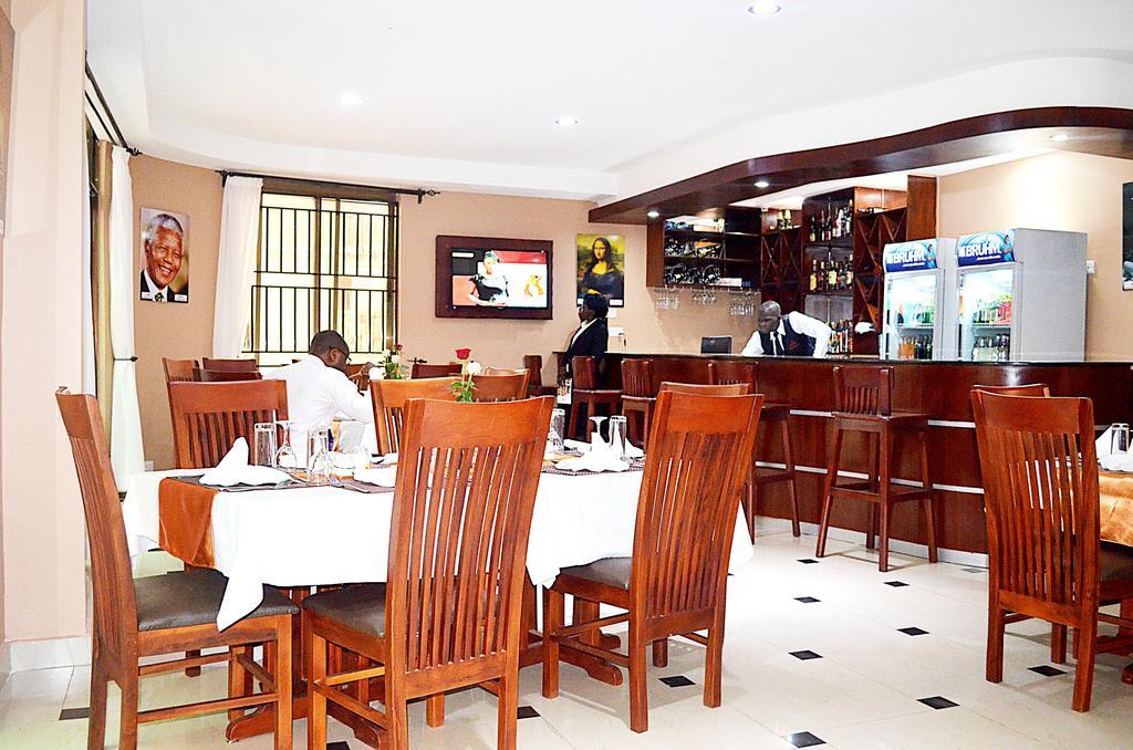 Marie'S Royale Hotel Kampala Esterno foto
