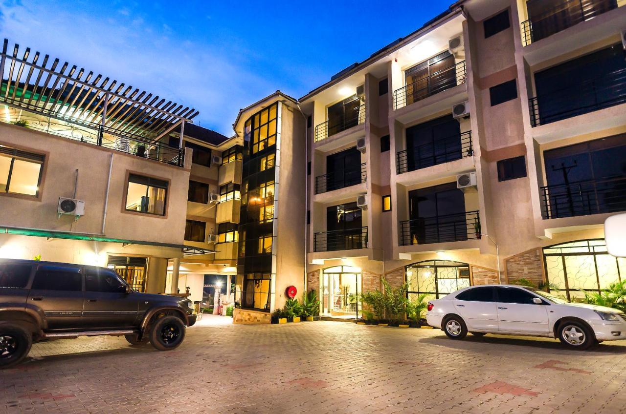 Marie'S Royale Hotel Kampala Esterno foto